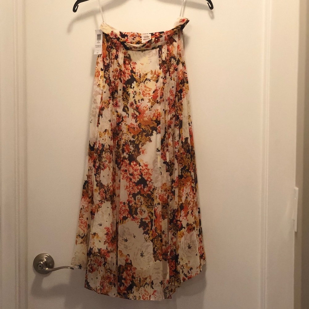Aritzia Little Moon Peony Skirt